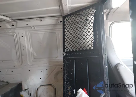 2002 Ford E-350 Super Duty Commercial/Recreational z USA, uszkodzony, nr VIN 1FTSE34L12HB06624